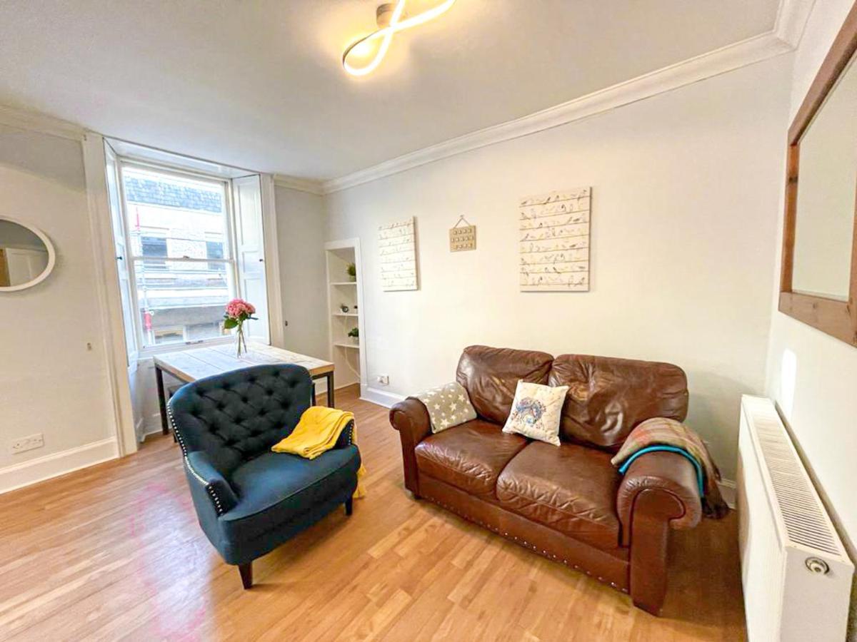Rose Street'S Hidden Treasure- 2Bed Newly Refurbished Apt Edinburgh Dış mekan fotoğraf