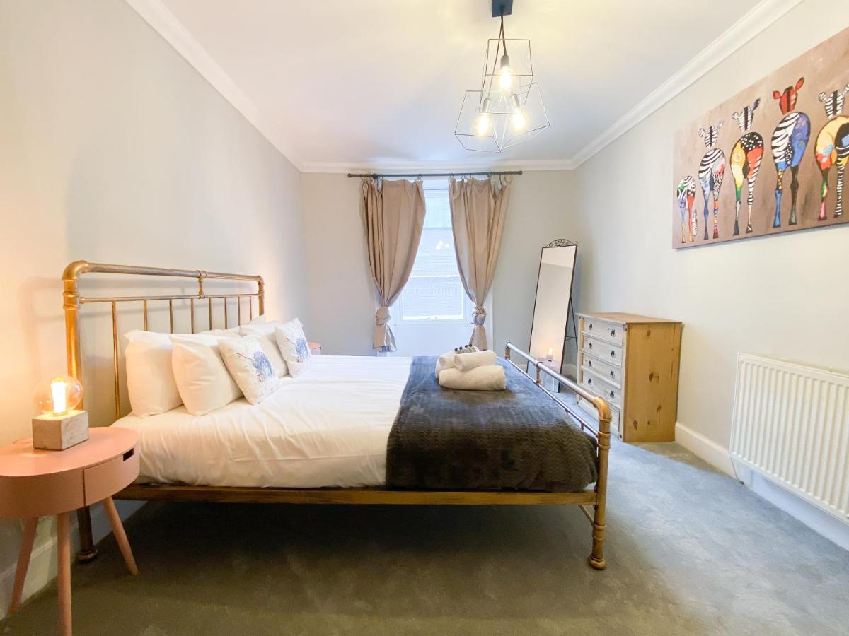 Rose Street'S Hidden Treasure- 2Bed Newly Refurbished Apt Edinburgh Dış mekan fotoğraf