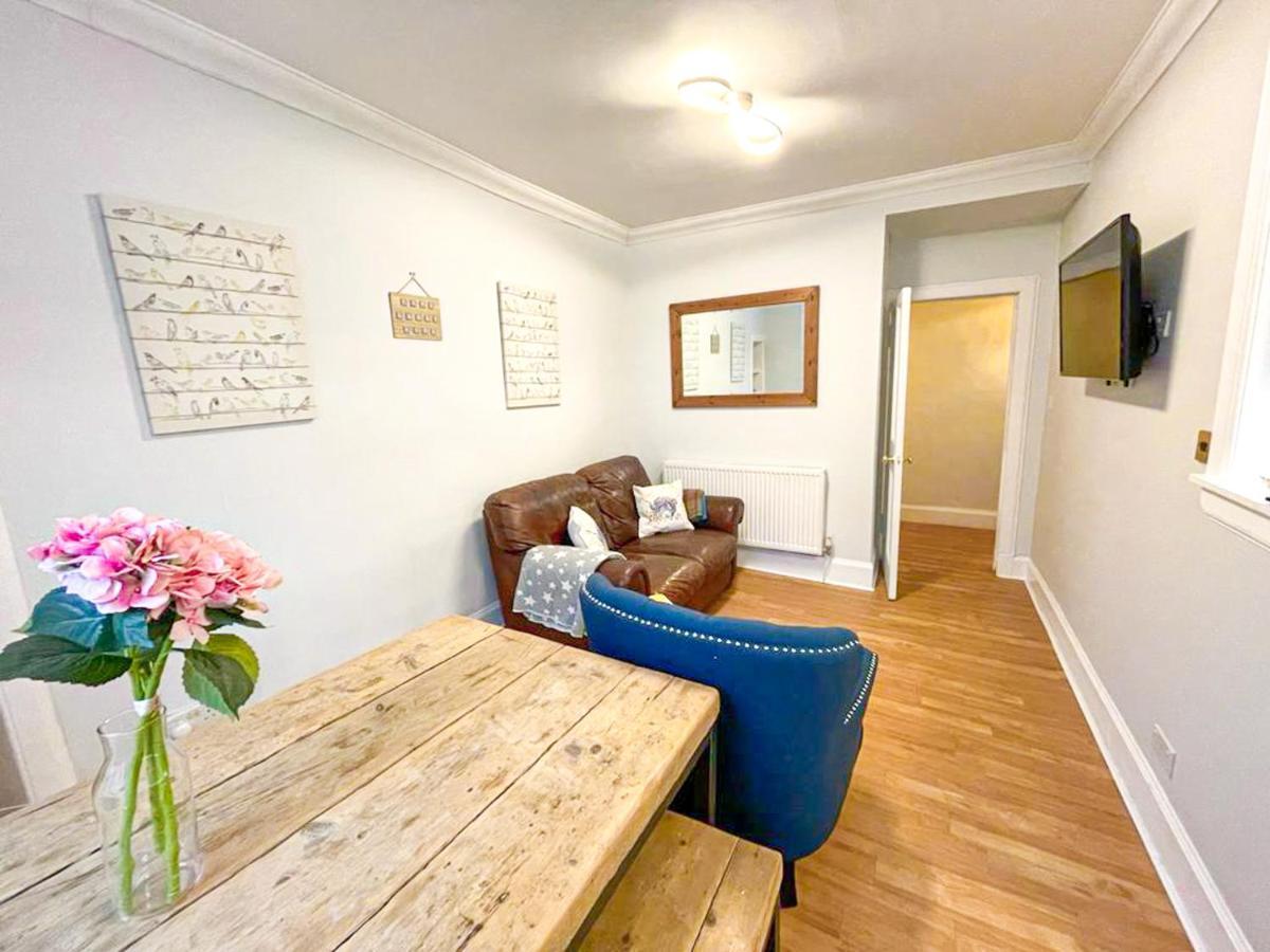 Rose Street'S Hidden Treasure- 2Bed Newly Refurbished Apt Edinburgh Dış mekan fotoğraf